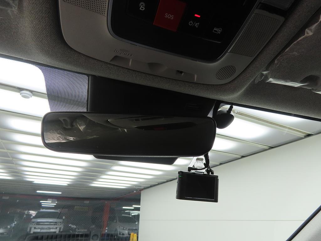 HYUNDAI Sonata - Vista 12