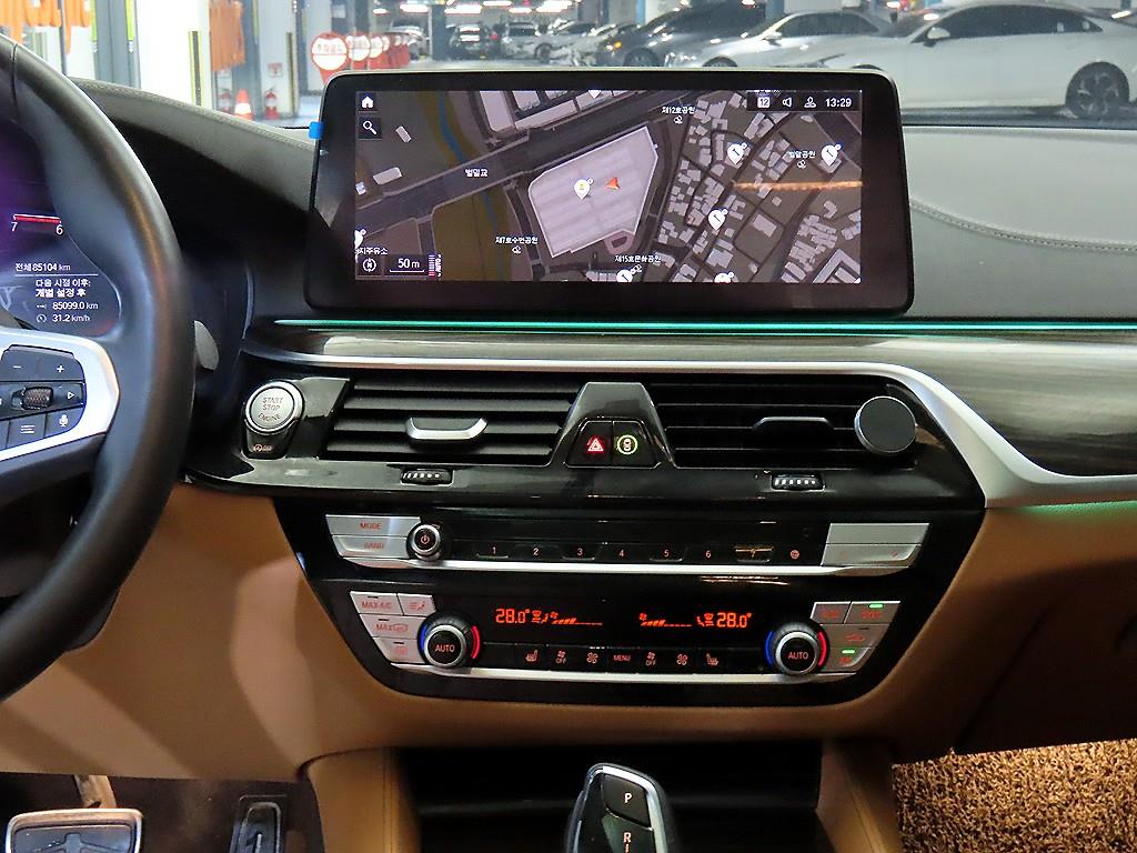 BMW 5 Series - Vista 11