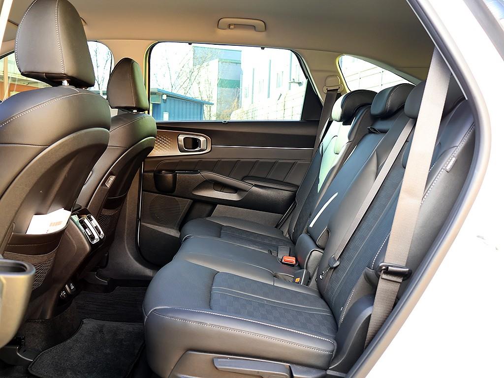 KIA Sorento 2025 Blanco - Importación desde Corea - HF Imports Iquique - Foto 12