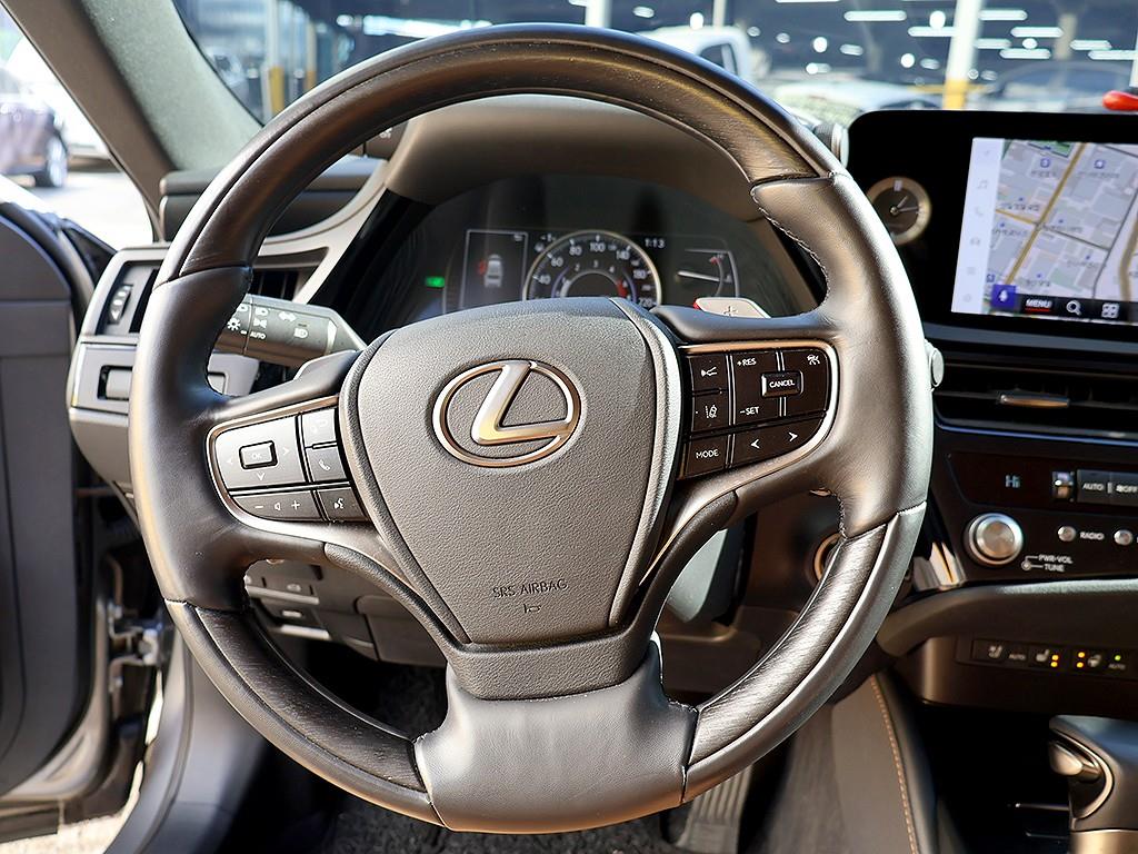 Lexus ES 2025 Gris - Importación desde Corea - HF Imports Iquique - Foto 8