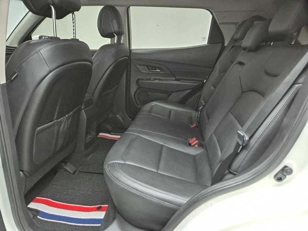 Ssangyong Korando - Vista 12