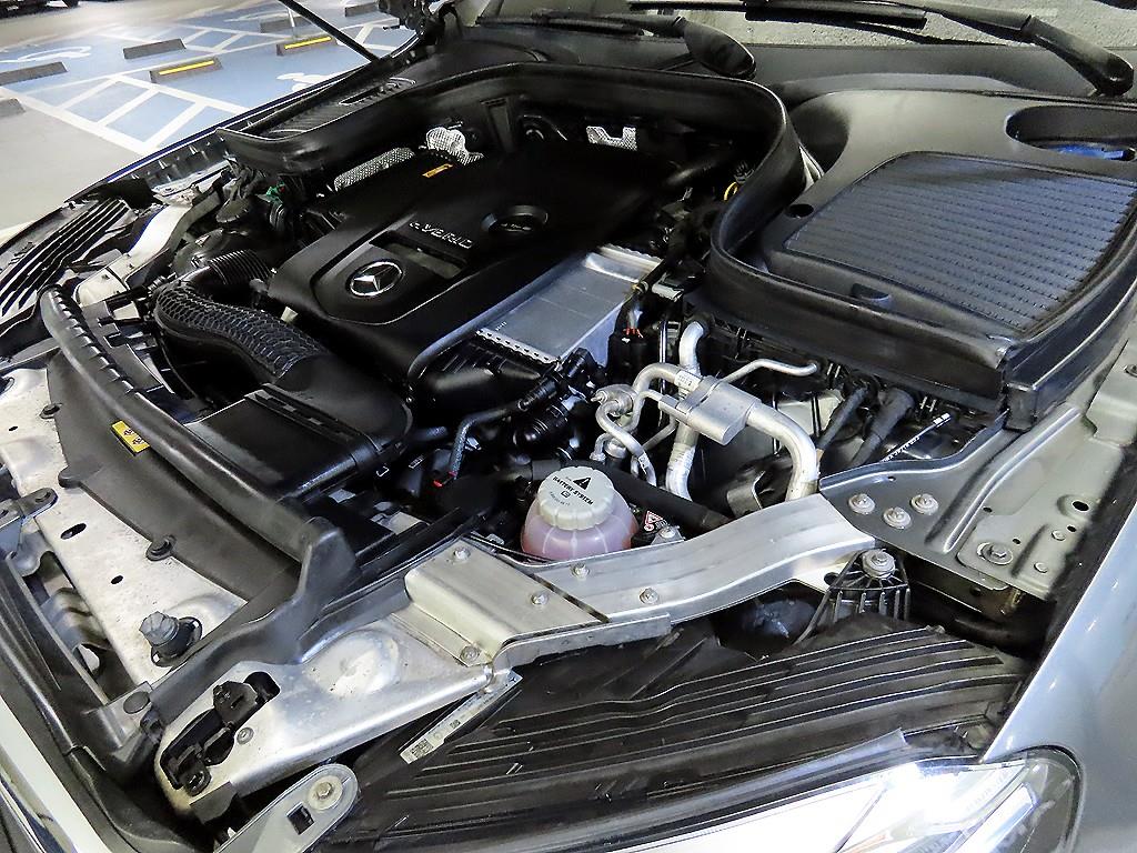 Mercedes Benz GLC Class 2019 Gris - Importación desde Corea - HF Imports Iquique - Foto 19