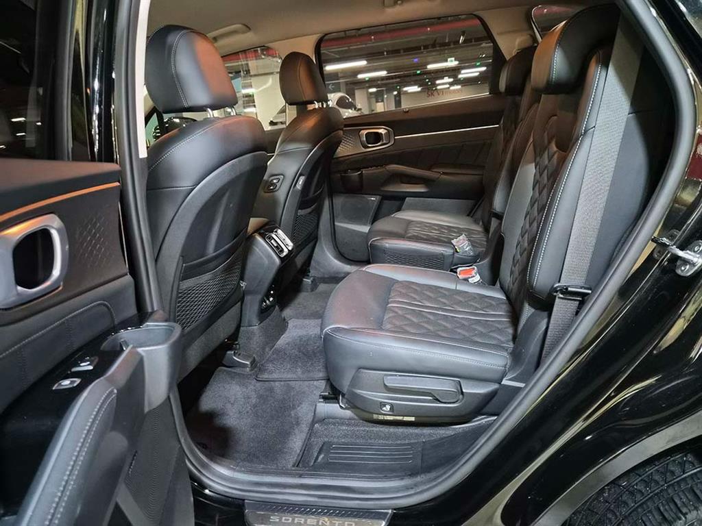 KIA Sorento - Vista 7