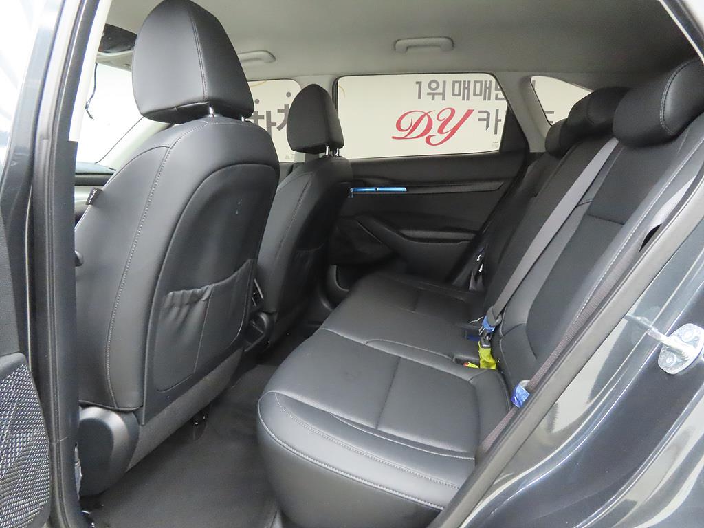 KIA Seltos - Vista 6