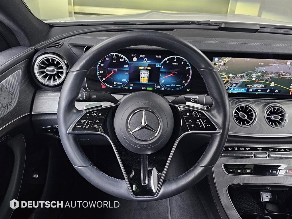 Mercedes Benz CLS Class - Vista 12