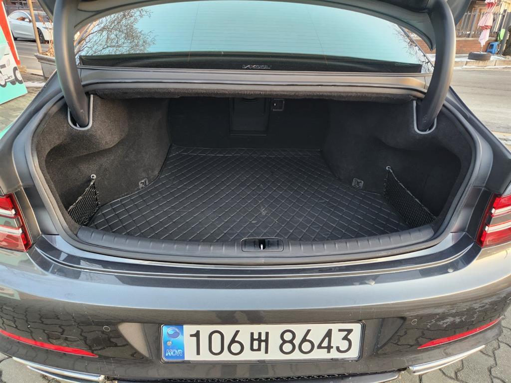 Genesis G80 - Vista 5