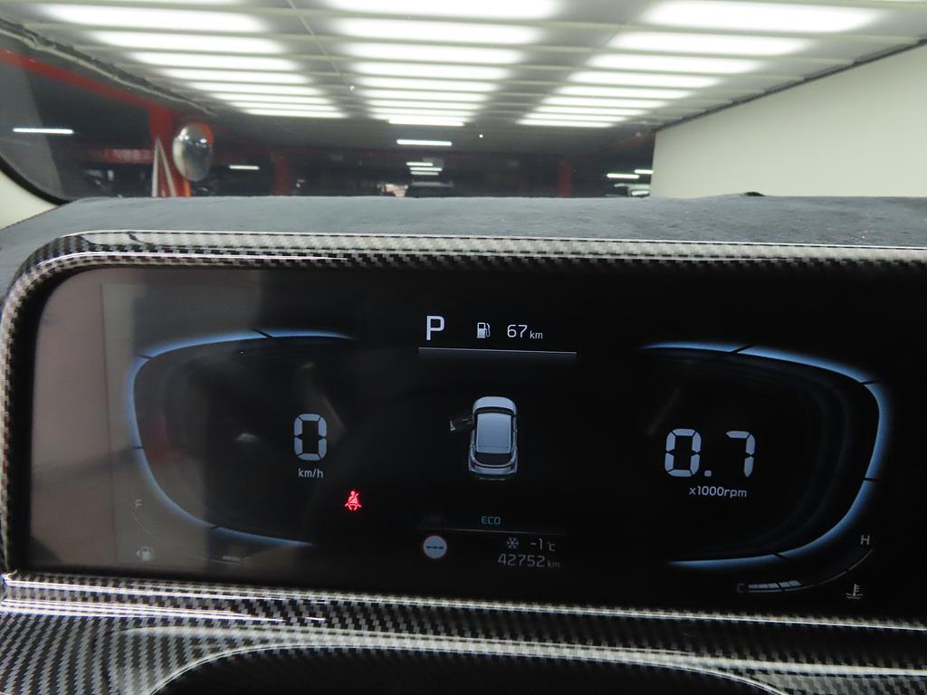 KIA Seltos - Vista 9