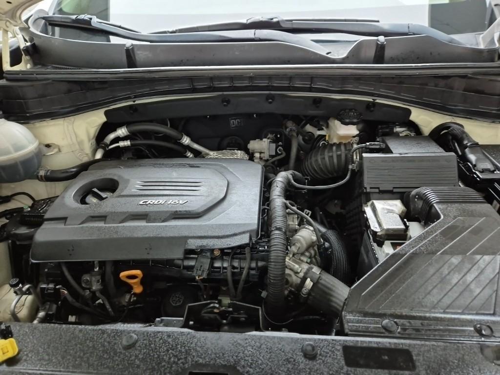 KIA Sportage - Vista 5