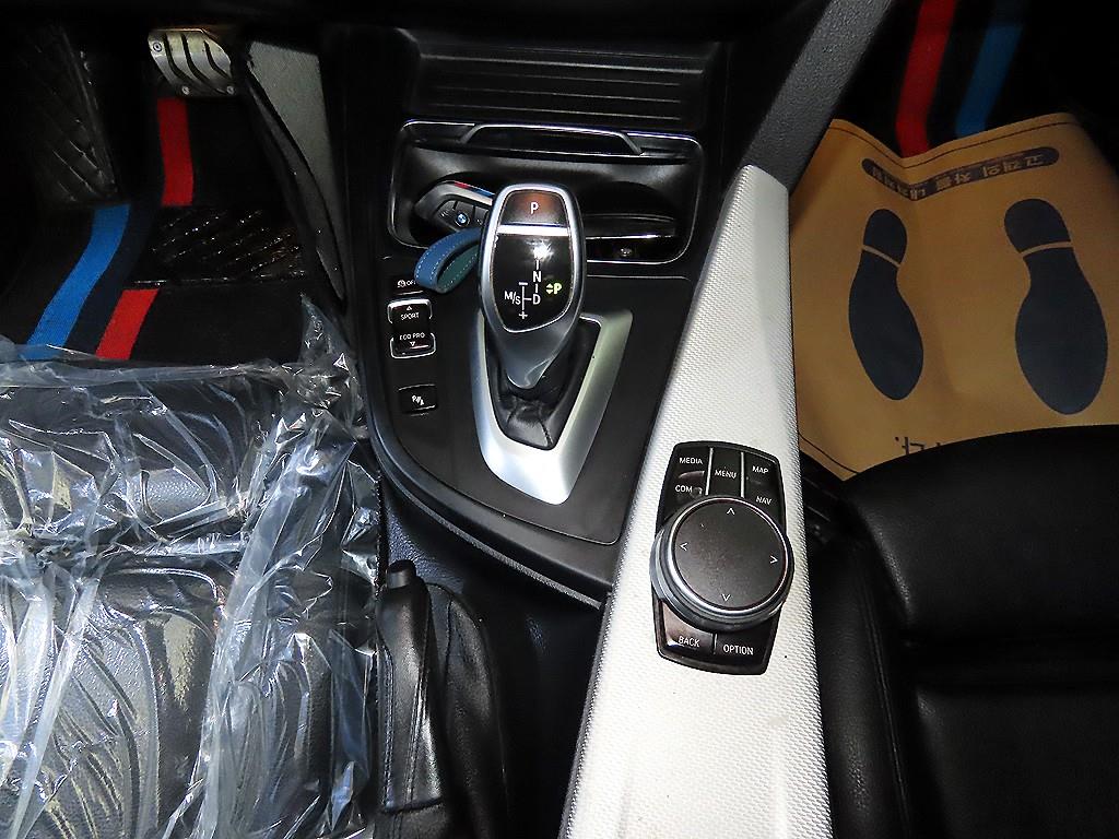 BMW 3 series - Vista 12