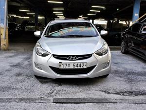 HYUNDAI Avante - Vista 2