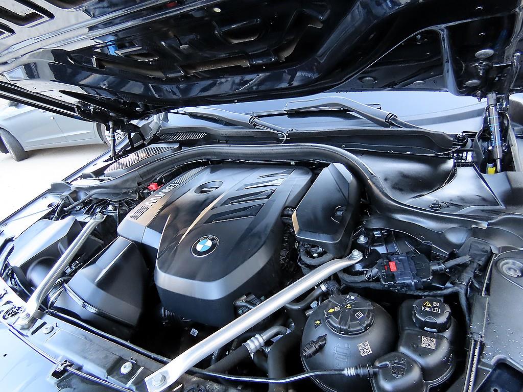 BMW 5 Series 2024 Negro - Importación desde Corea - HF Imports Iquique - Foto 19