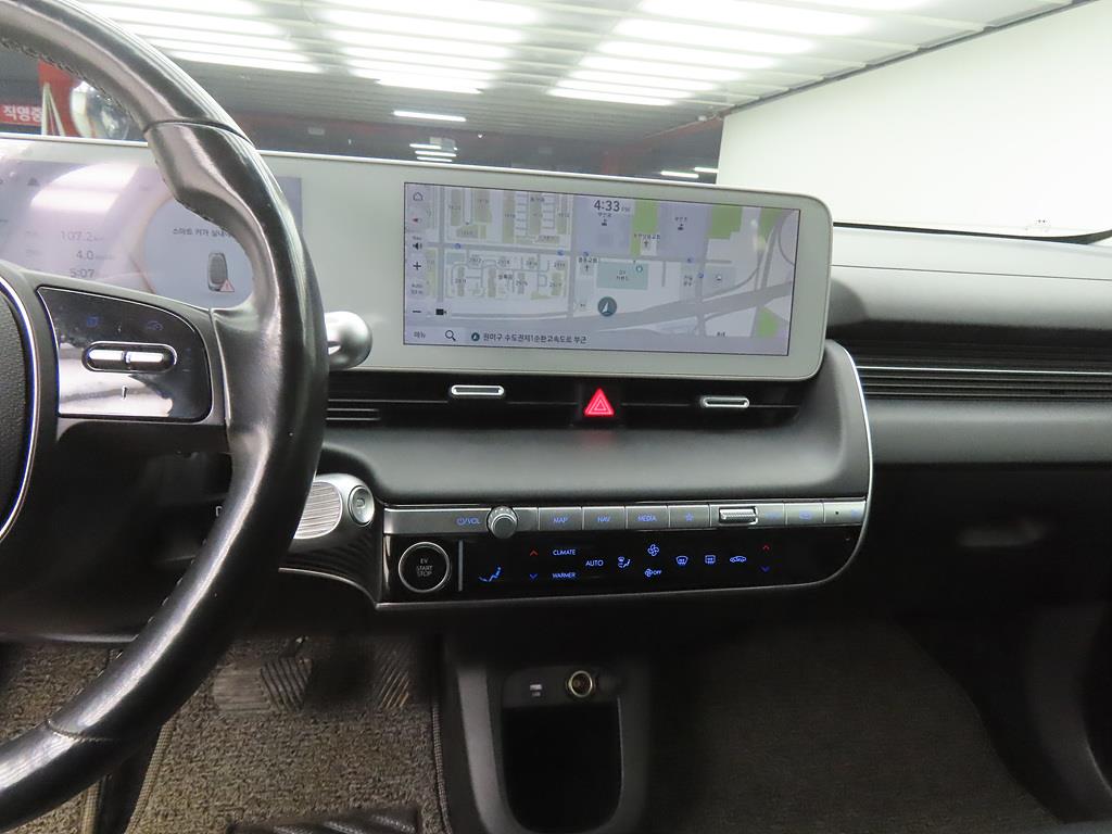 HYUNDAI Ioniq 5 - Vista 10