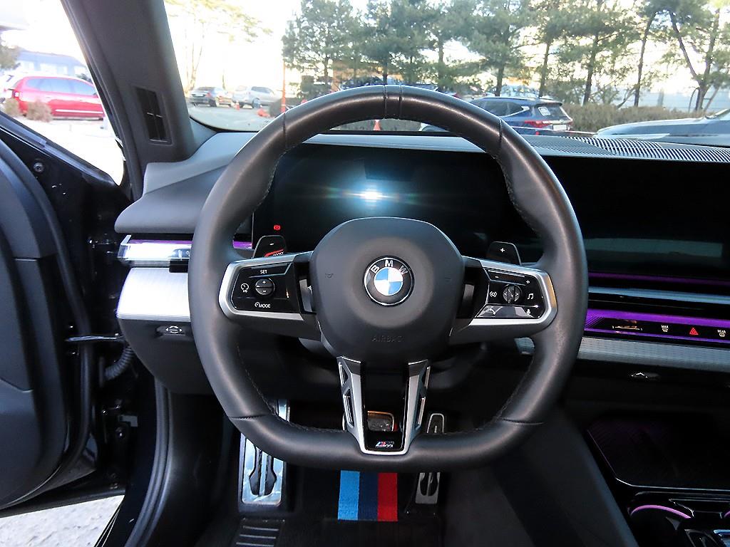 BMW 5 Series - Vista 8