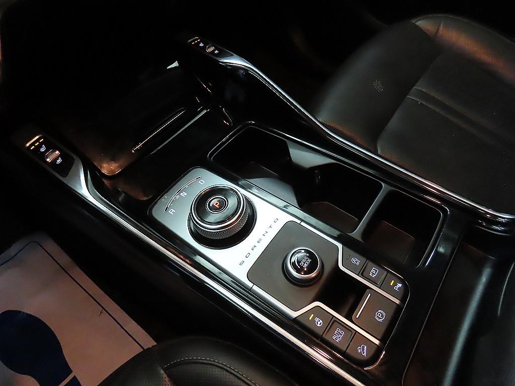 KIA Sorento - Vista 12
