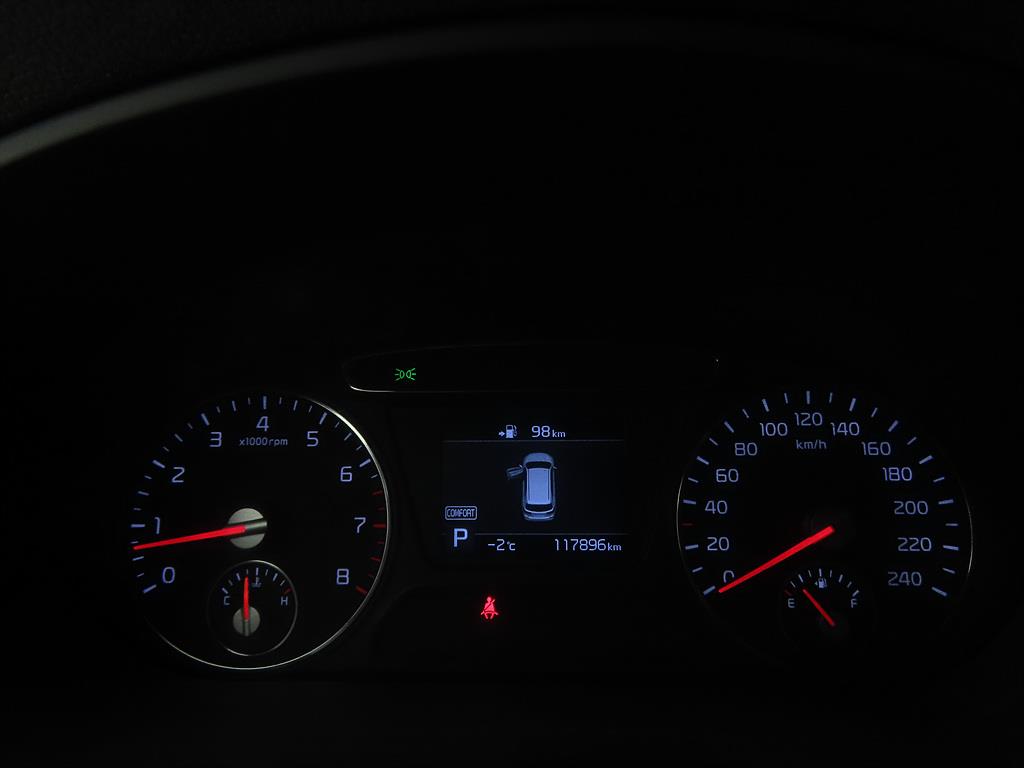 KIA Sorento - Vista 9