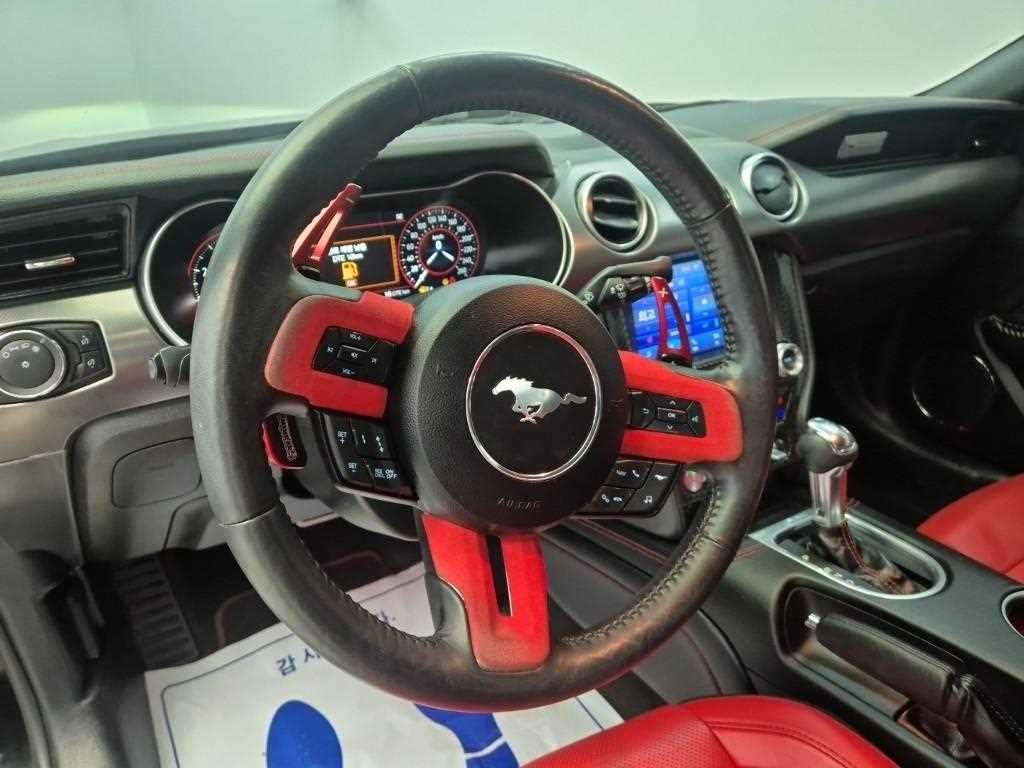 Ford Mustang - Vista 9