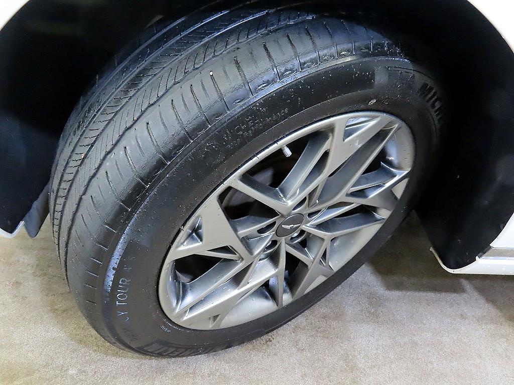 Genesis GV70 2022 Blanco - Importación desde Corea - HF Imports Iquique - Foto 20