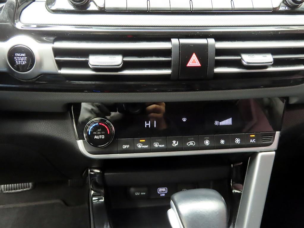 KIA Seltos - Vista 9