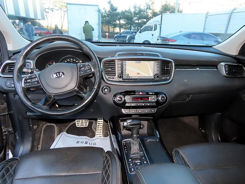 KIA Sorento - Vista 7