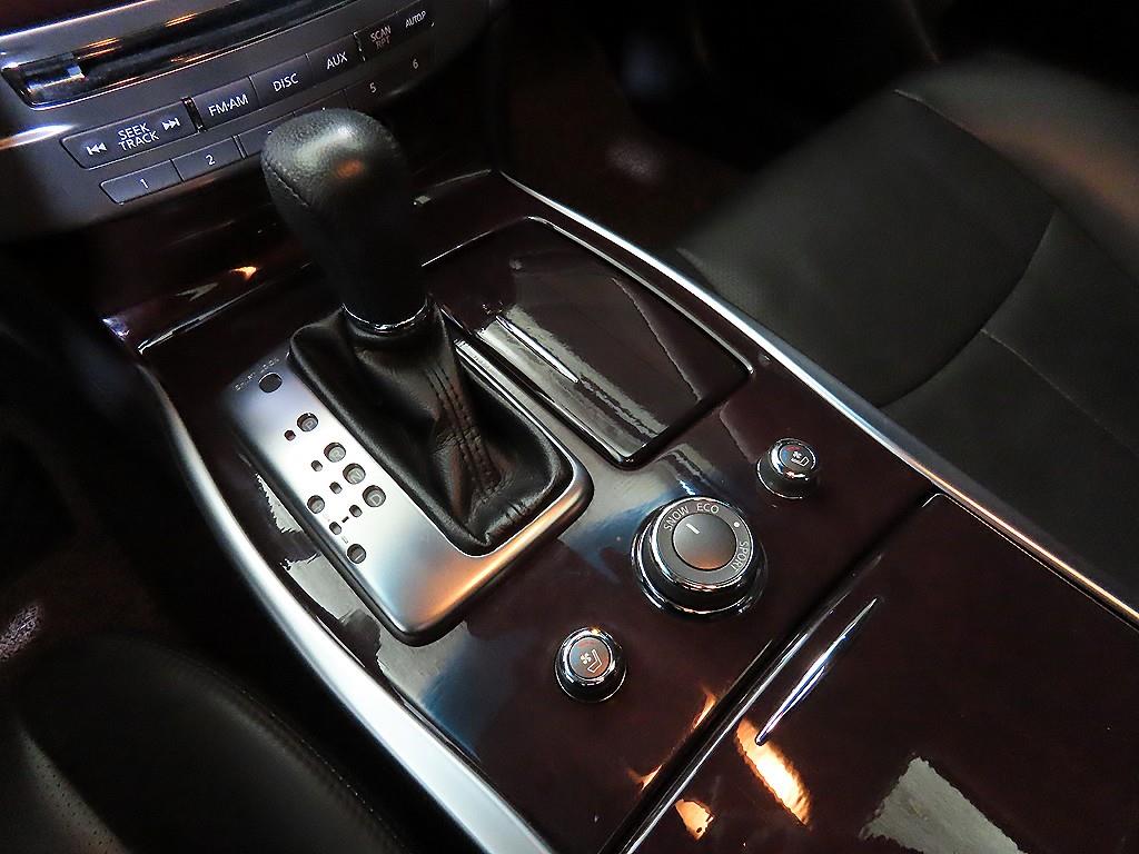 Infiniti Q - Vista 12