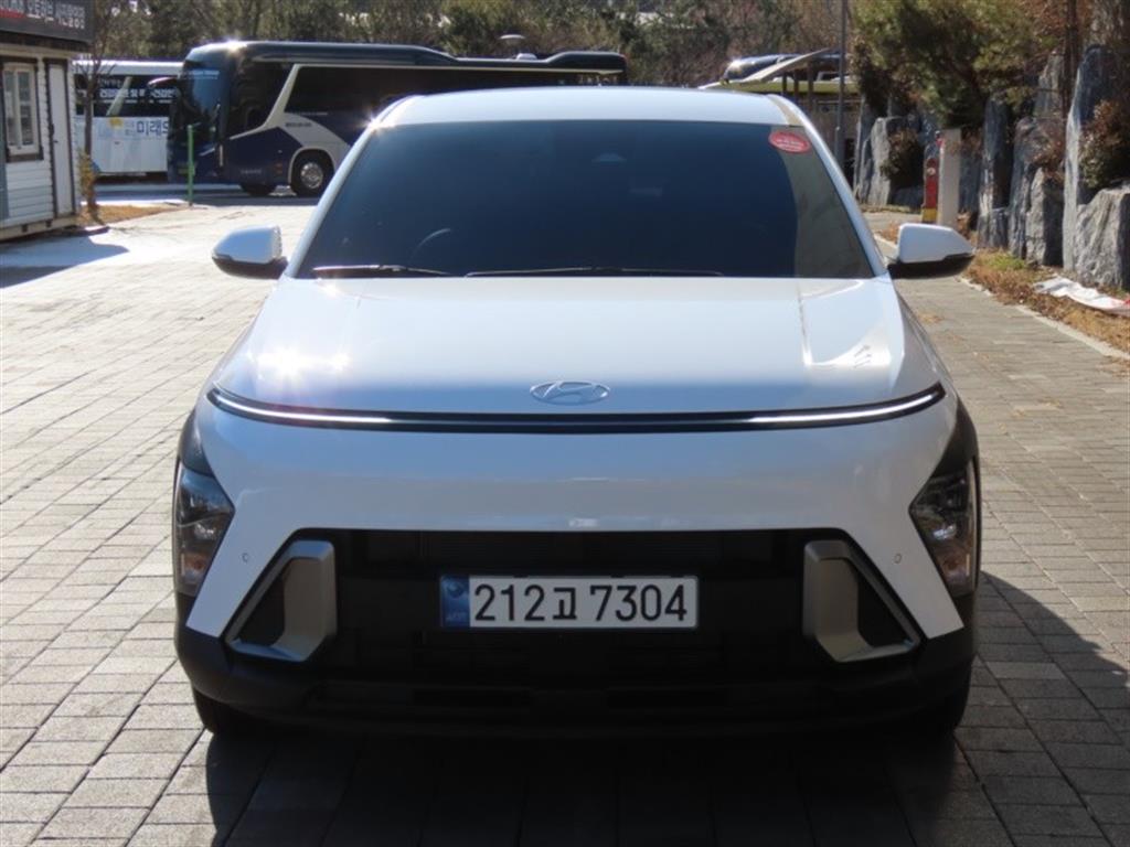 HYUNDAI Kona 2024 Blanco - Importación desde Corea - HF Imports Iquique - Foto 1