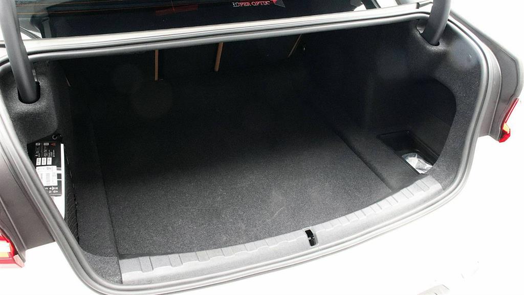 BMW 3 series 2024 Blanco - Importación desde Corea - HF Imports Iquique - Foto 11