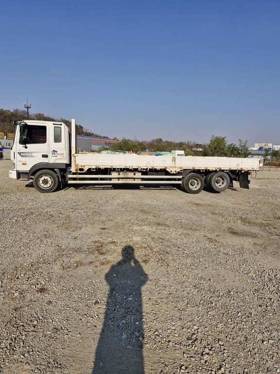 medium and large cargo Cargo - Vista 4