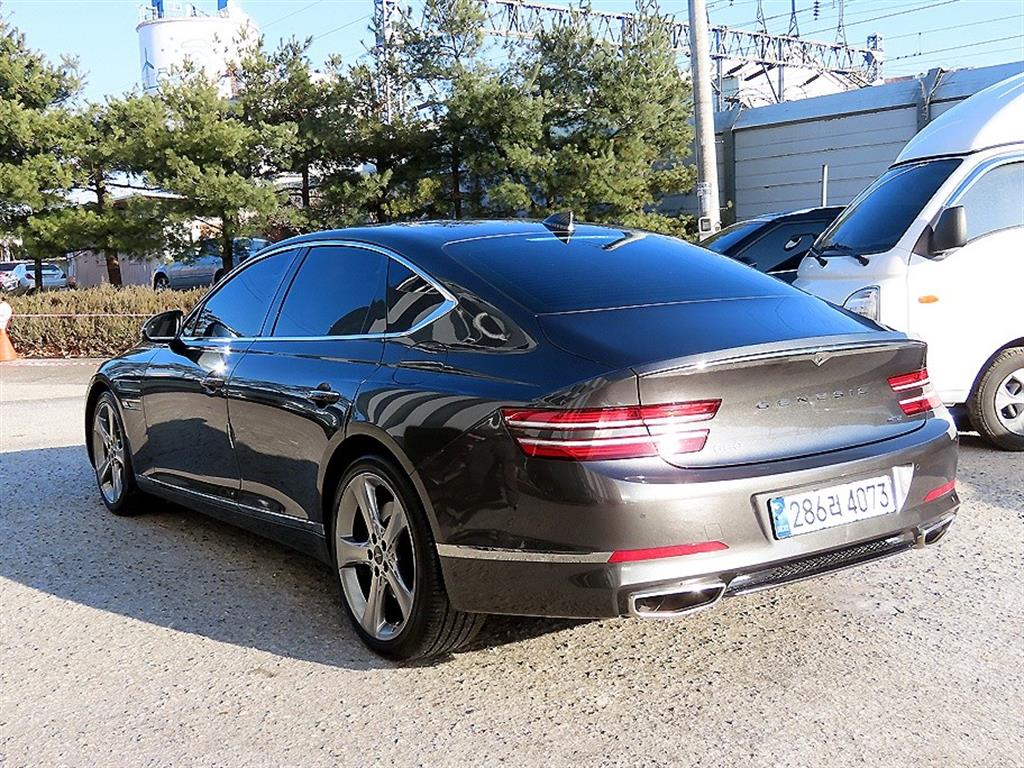 Genesis G80 - Vista 3