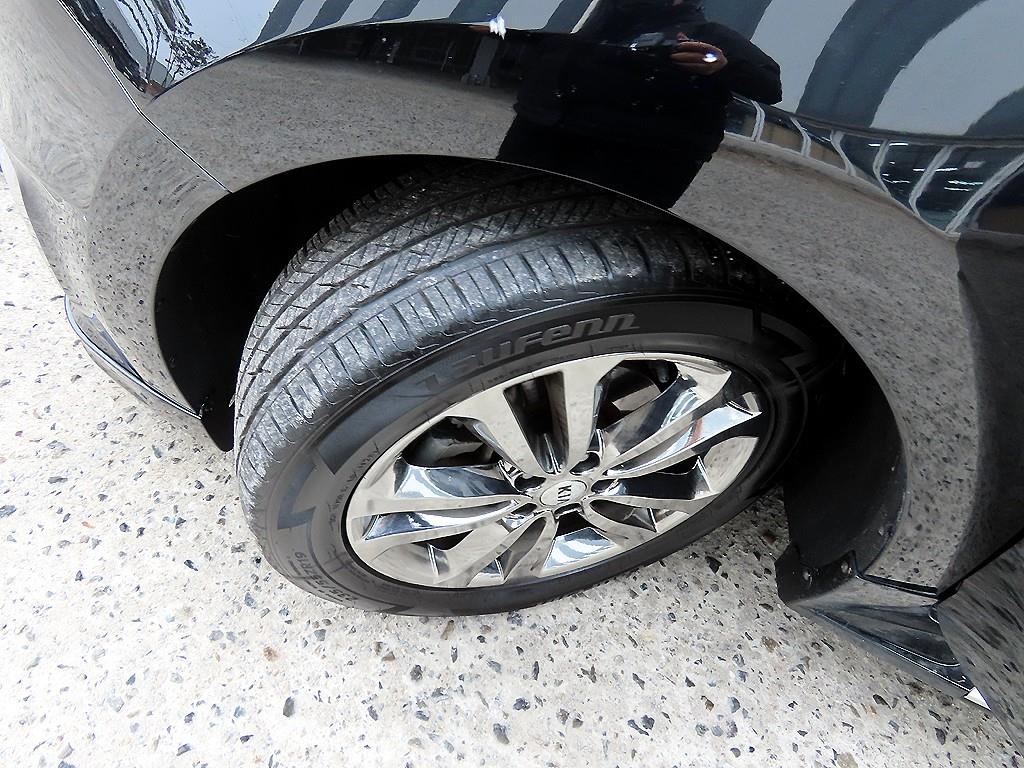 KIA Carnival 2018 Negro - Importación desde Corea - HF Imports Iquique - Foto 20