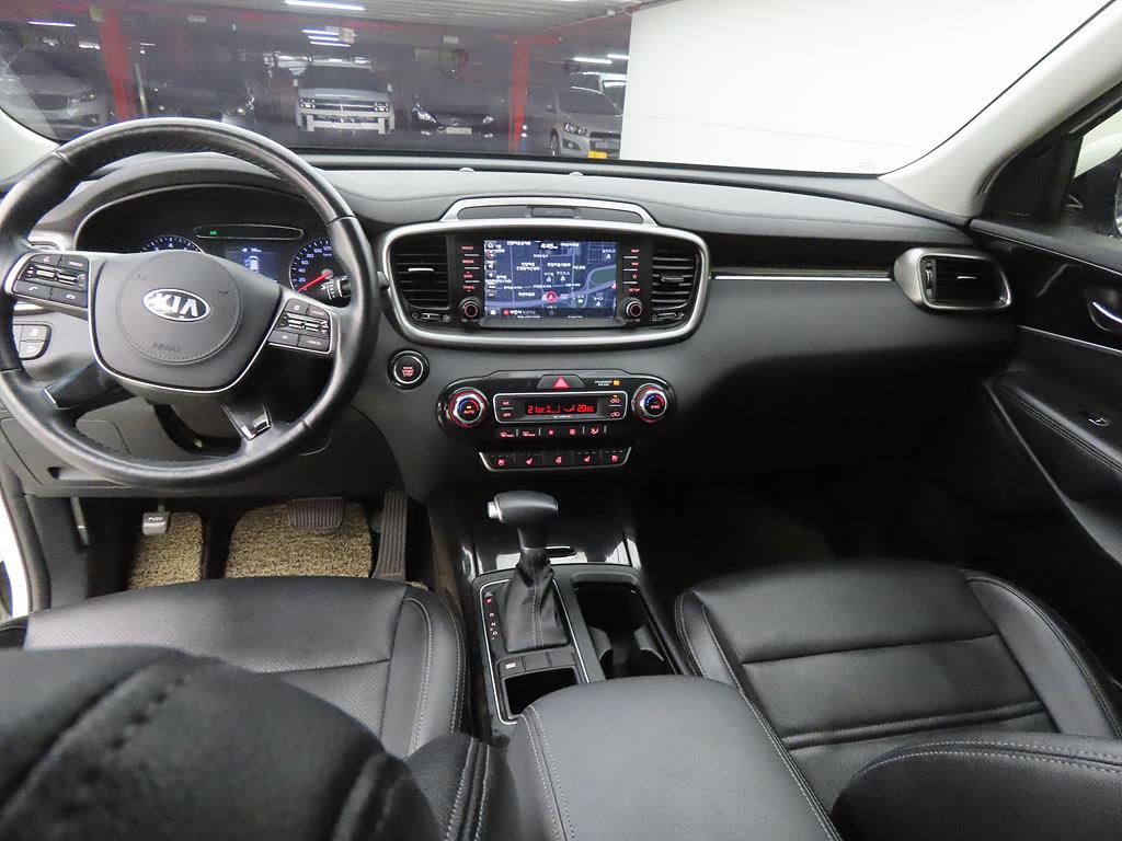KIA Sorento - Vista 7