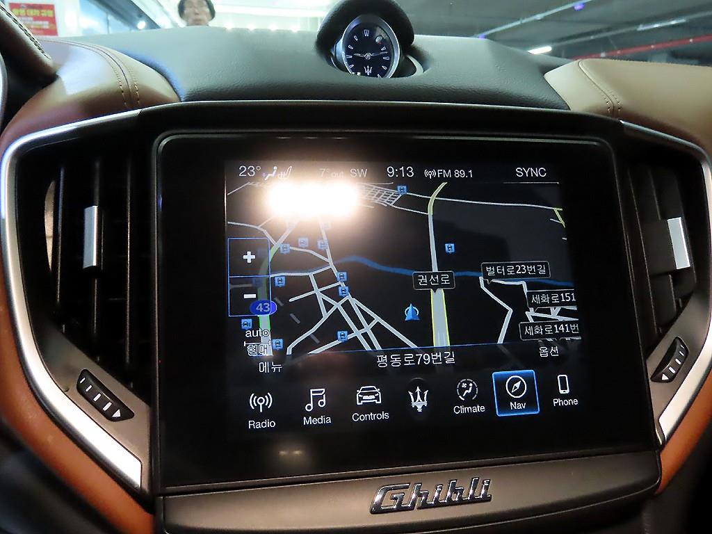 Maserati Ghibli 2019 - Importación desde Corea - HF Imports Iquique - Foto 13