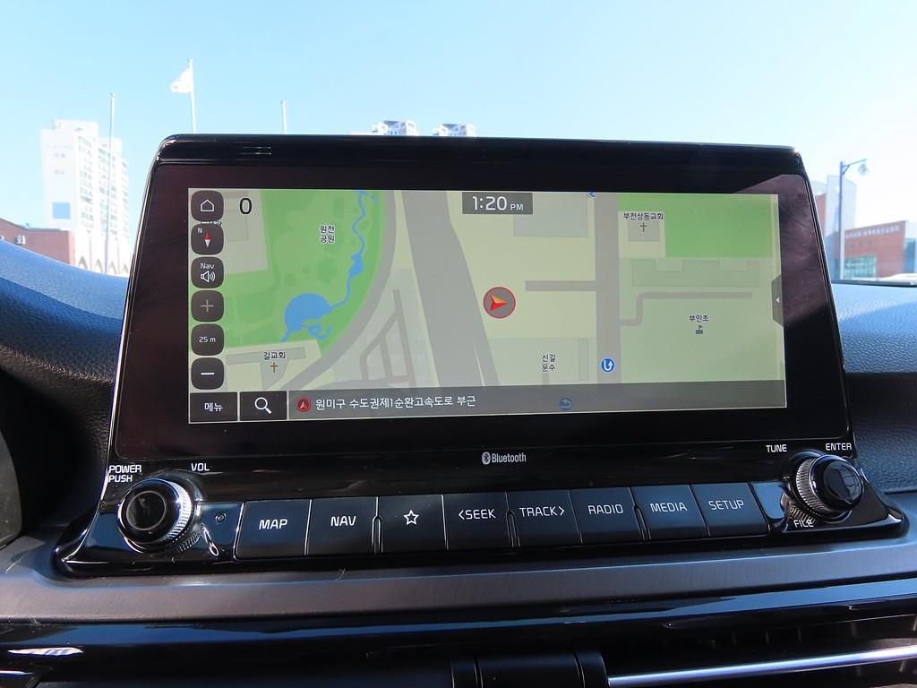 KIA Seltos - Vista 8