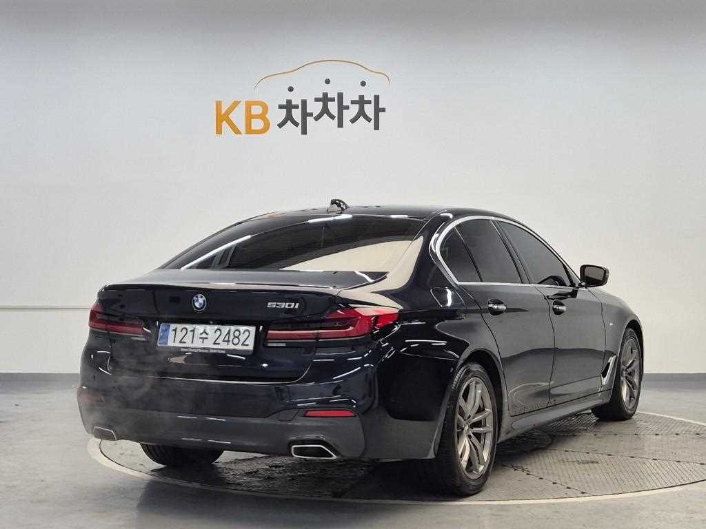 BMW 5 Series - Vista 3