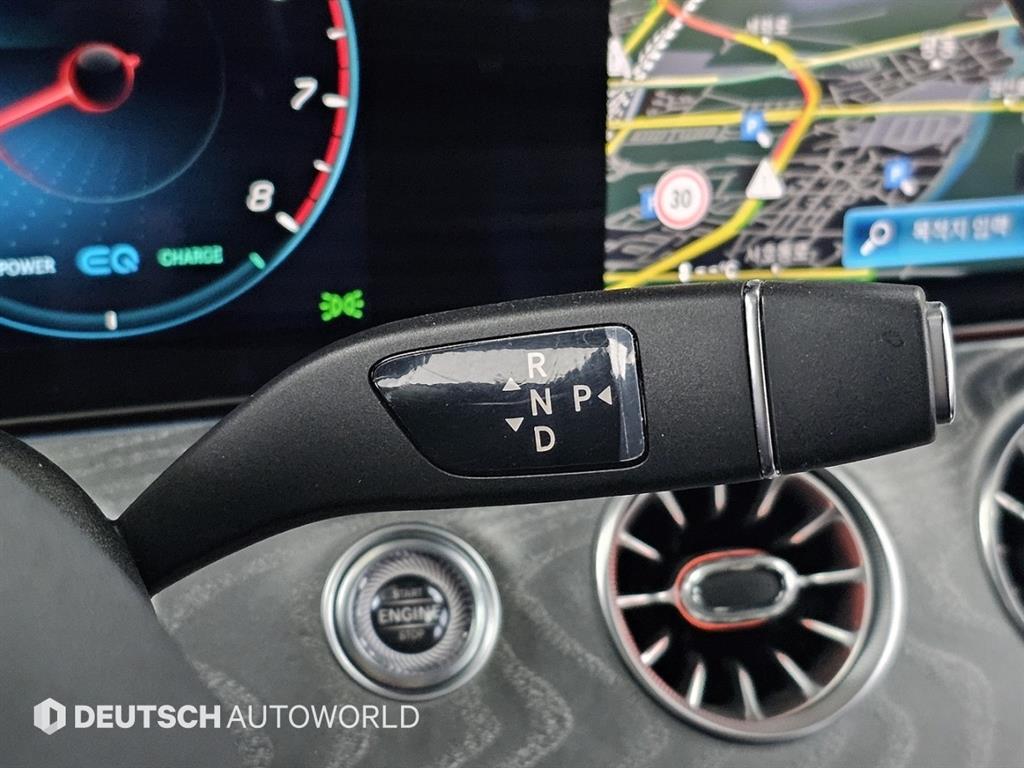 Mercedes Benz CLS Class - Vista 8