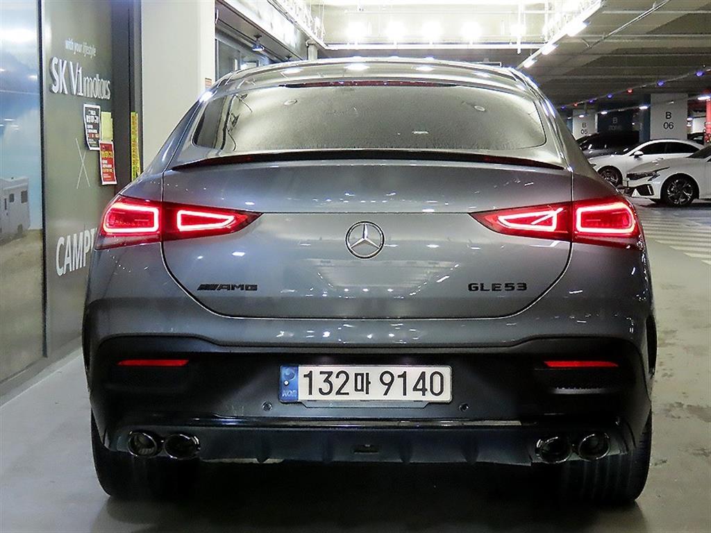 Mercedes Benz GLE Class - Vista 5