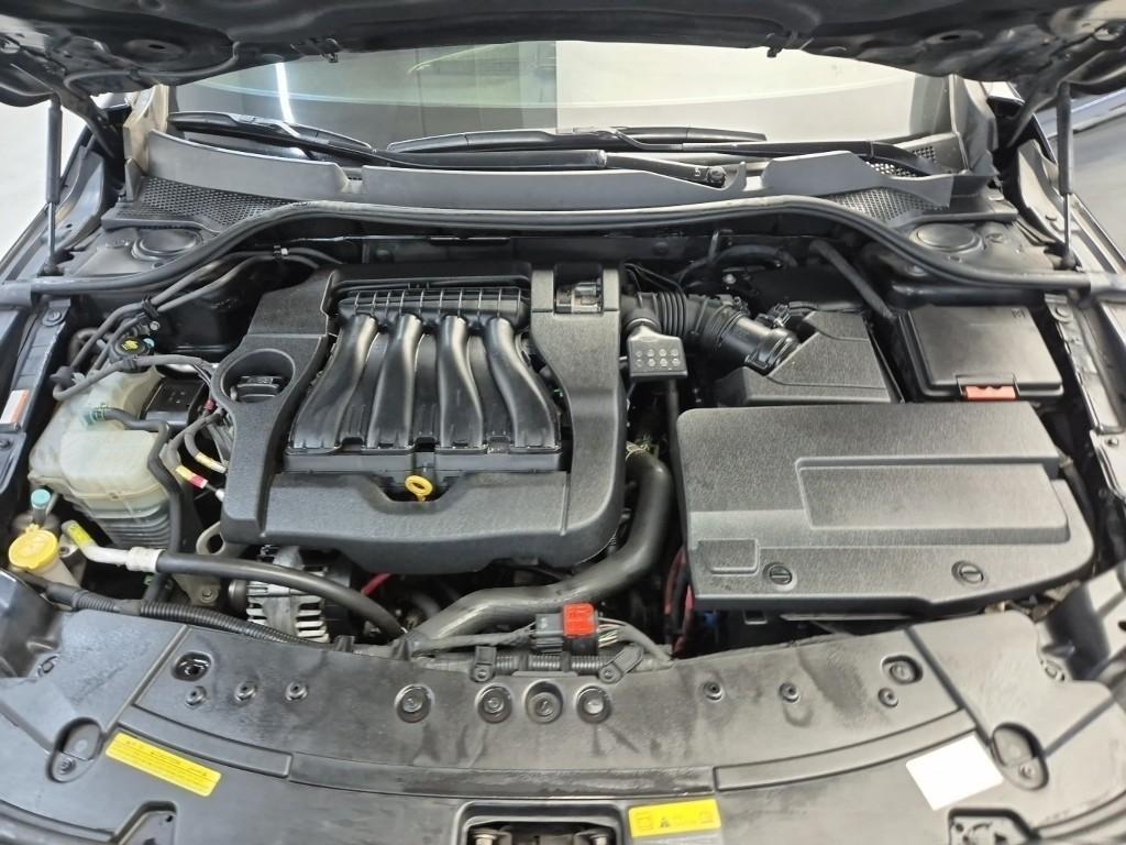 SAMSUNG SM7 - Vista 5