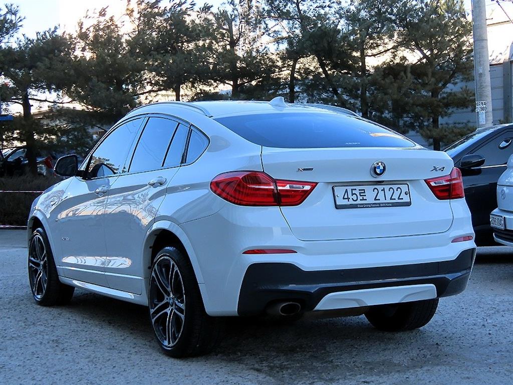 BMW X4 - Vista 3