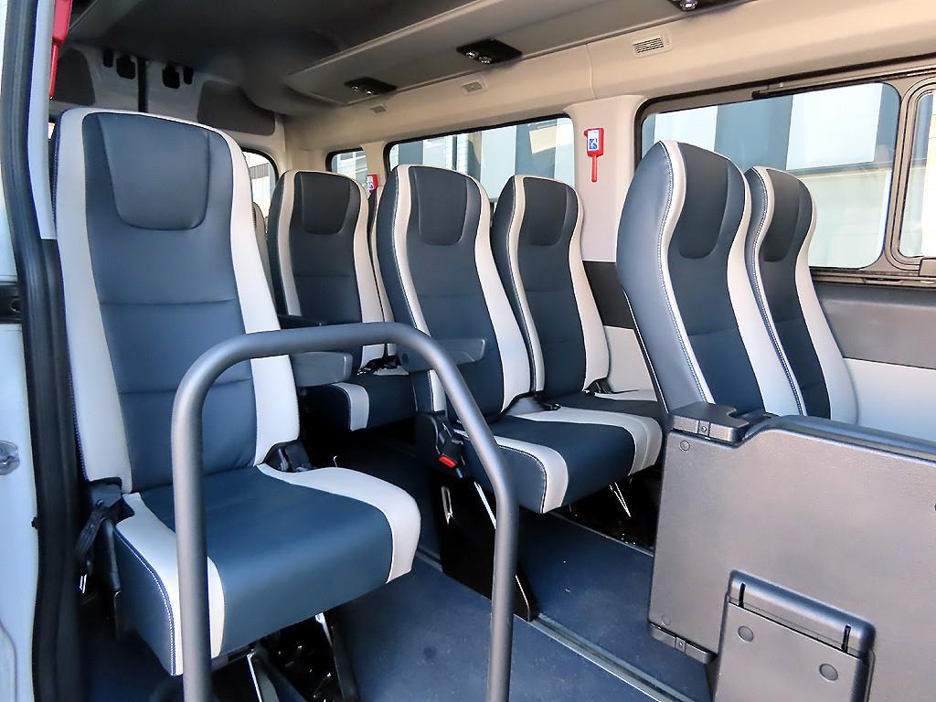 HYUNDAI Solati - Vista 7