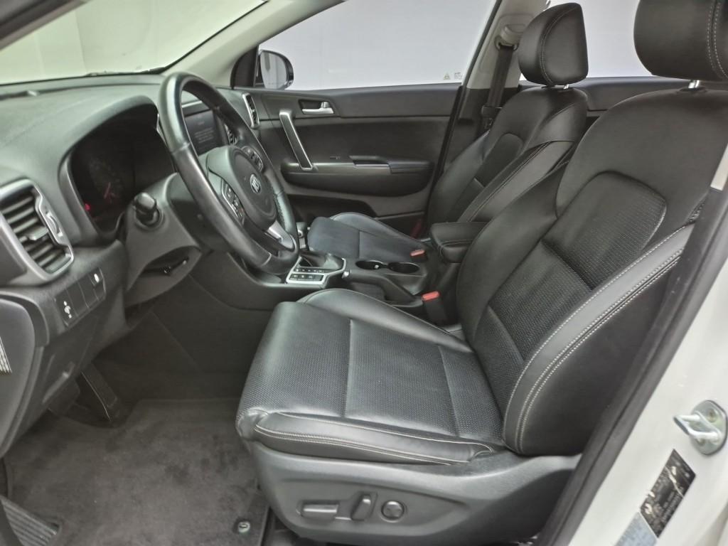 KIA Sportage - Vista 11