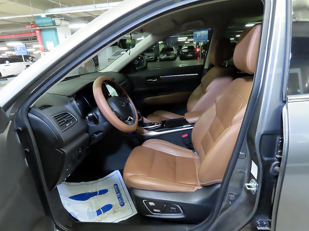 SAMSUNG QM6 - Vista 6