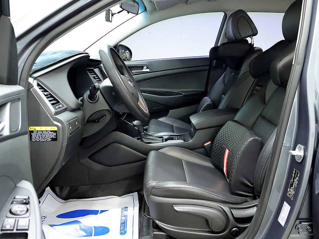 HYUNDAI Tucson 2016 Gris - Importación desde Corea - HF Imports Iquique - Foto 11