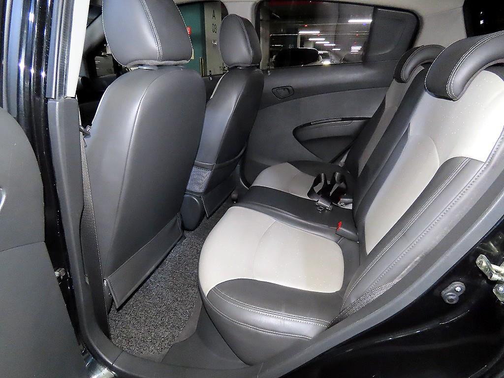 Chevrolet Spark - Vista 7