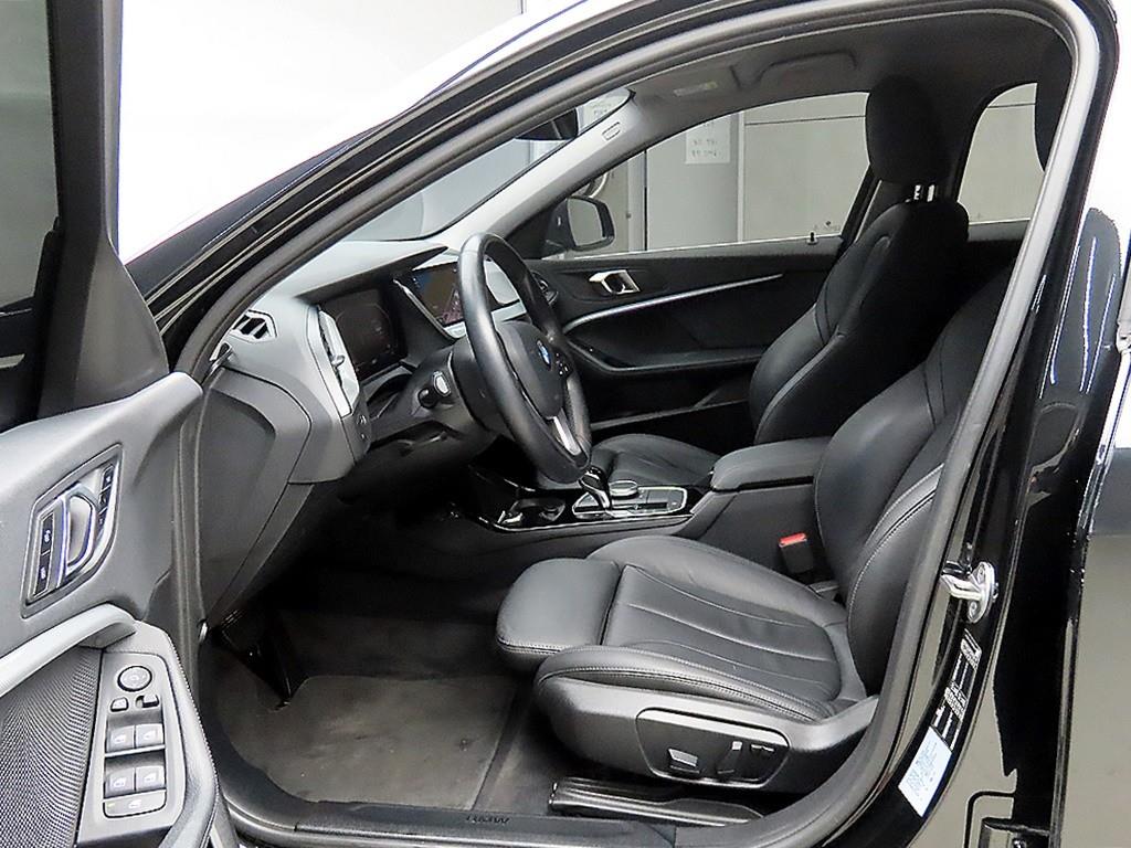 BMW 1 series - Vista 5