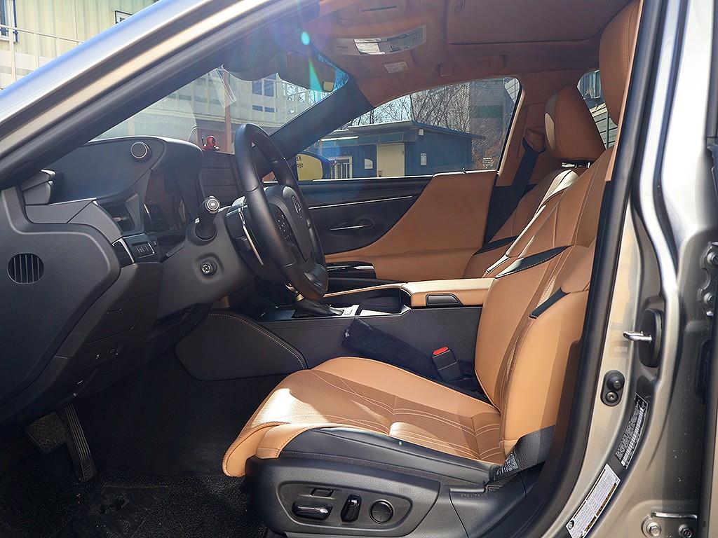 Lexus ES 2025 Gris - Importación desde Corea - HF Imports Iquique - Foto 11