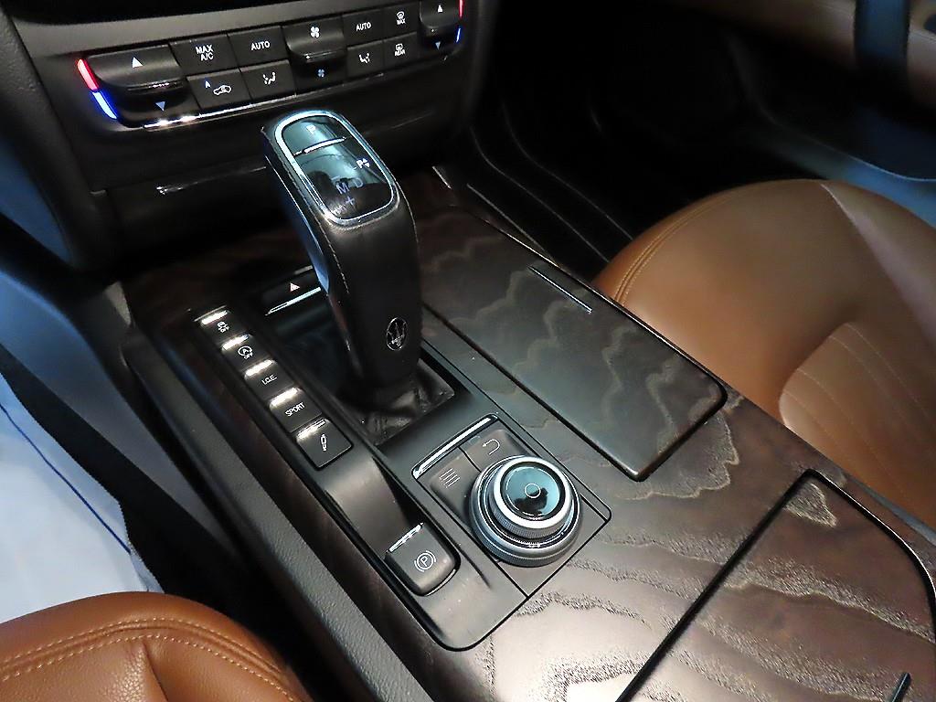 Maserati Ghibli - Vista 12