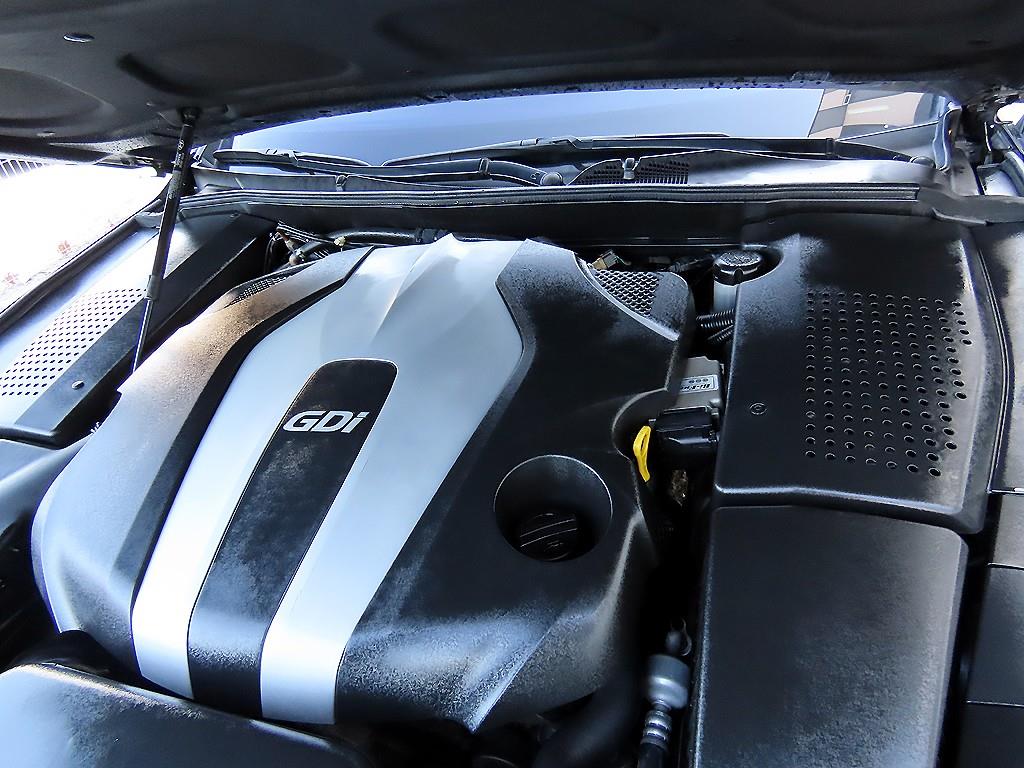 HYUNDAI Genesis 2012 Negro - Importación desde Corea - HF Imports Iquique - Foto 19