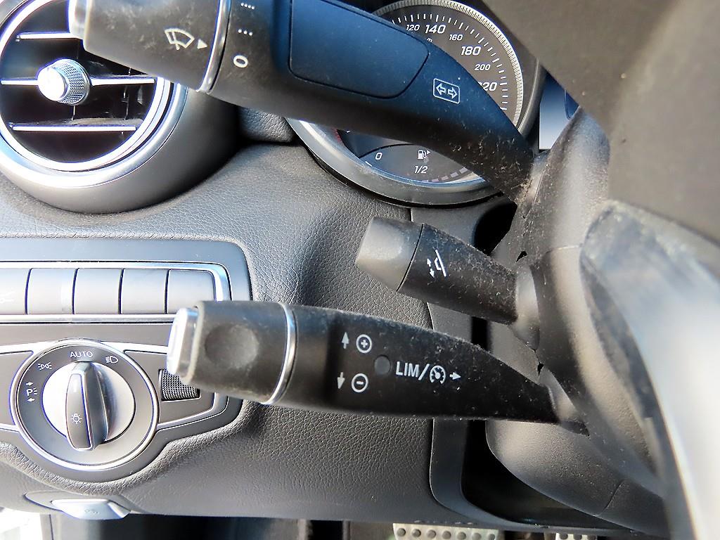 Mercedes Benz C Class 2017 Blanco - Importación desde Corea - HF Imports Iquique - Foto 13