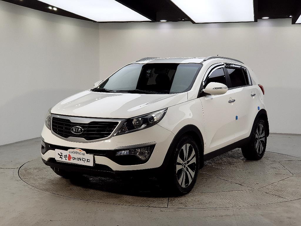 KIA Sportage 2011 Blanco - Importación desde Corea - HF Imports Iquique - Foto 1
