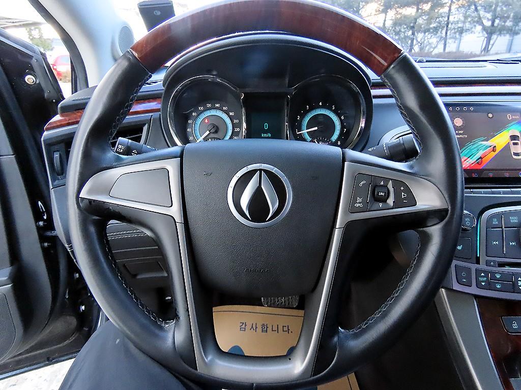 DAEWOO Alpheon - Vista 8