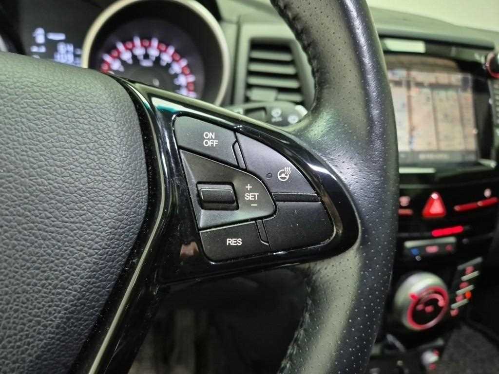 Ssangyong Tivoli 2016 Blanco - Importación desde Corea - HF Imports Iquique - Foto 16